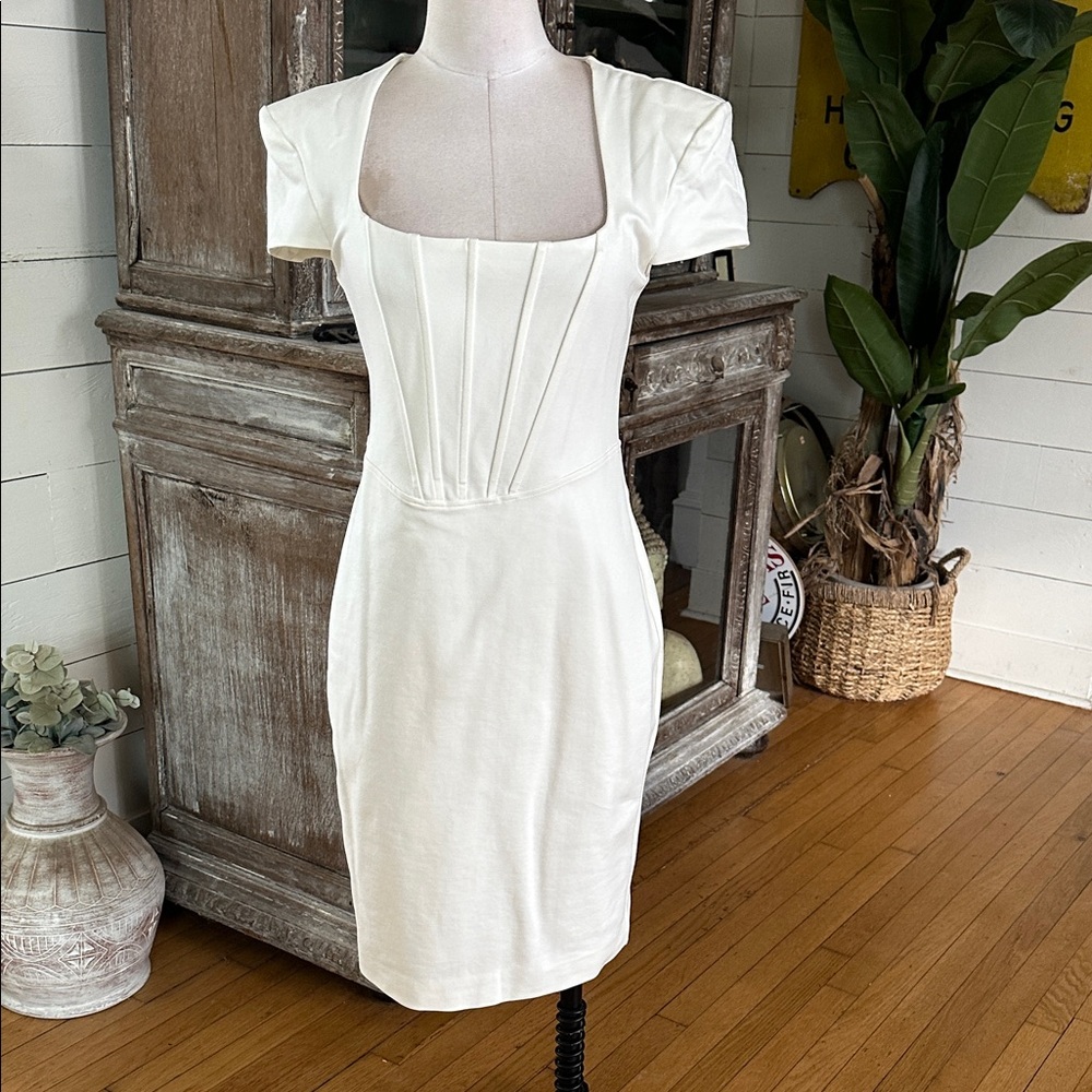 MARCIANO GUESS WHITE CAP SLEEVE BUSTIER DRESS 8 NEW NO TAGS